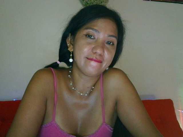 jennahshampoo's BongaCams show and profile