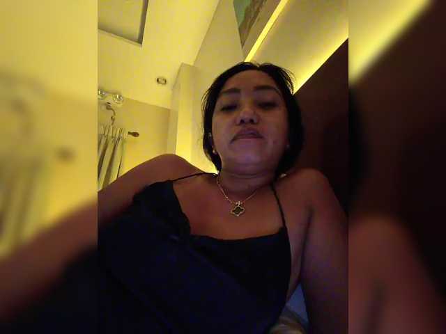 jennahshampoo's BongaCams show and profile