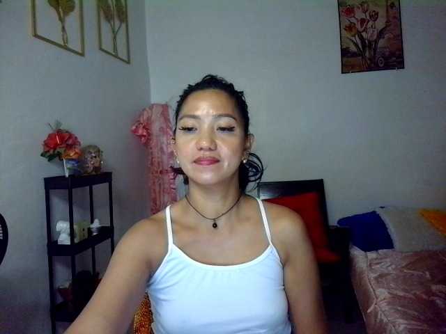 jennahshampoo's BongaCams show and profile