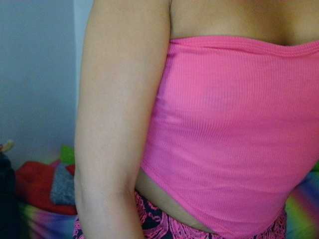 jennahshampoo's BongaCams show and profile