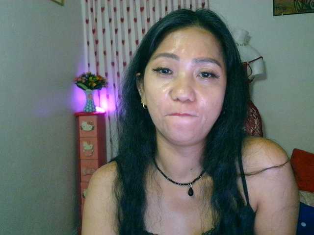 jennahshampoo's BongaCams show and profile