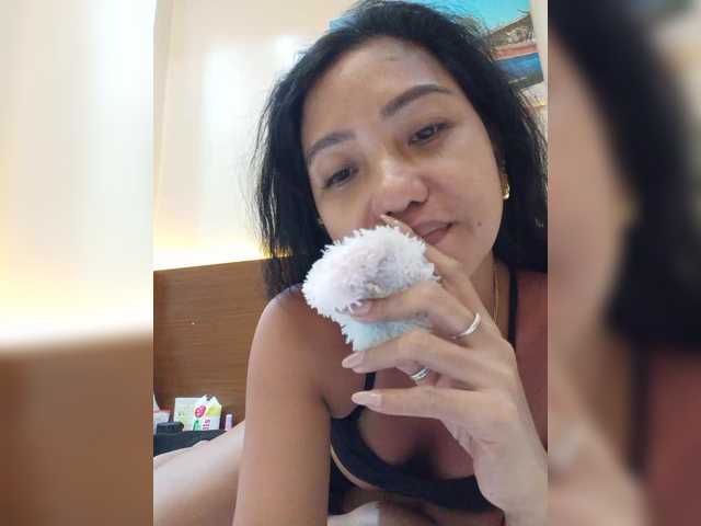 jennahshampoo's BongaCams show and profile