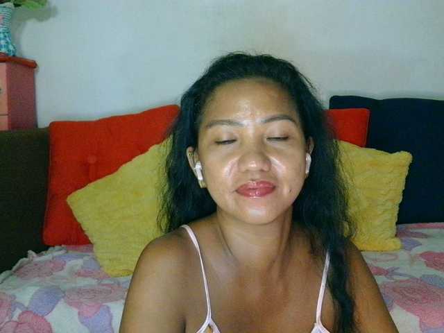 jennahshampoo's BongaCams show and profile