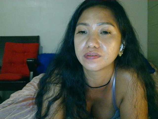 jennahshampoo's BongaCams show and profile