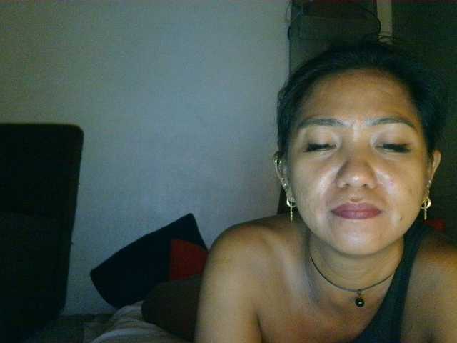 jennahshampoo's BongaCams show and profile