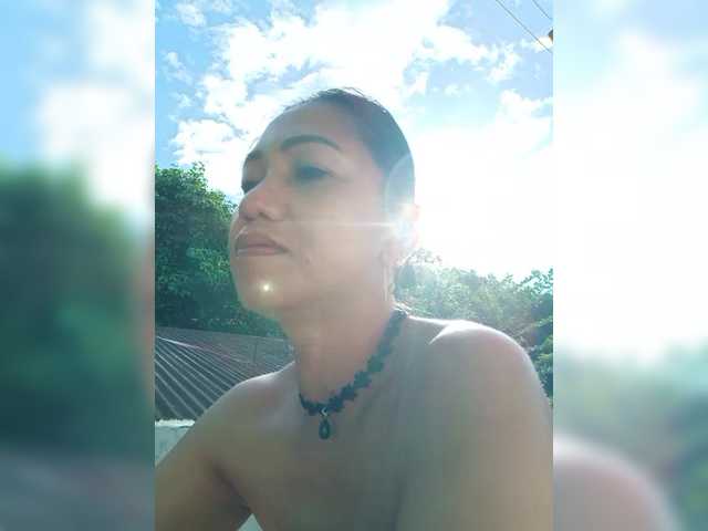 jennahshampoo's BongaCams show and profile