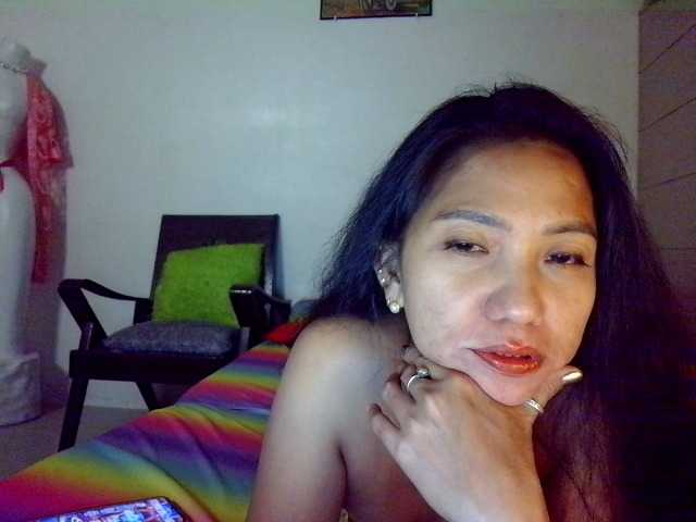 jennahshampoo's BongaCams show and profile