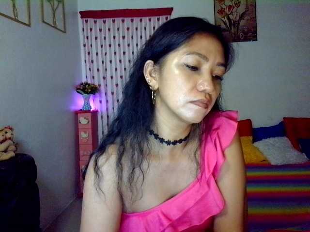 jennahshampoo's BongaCams show and profile