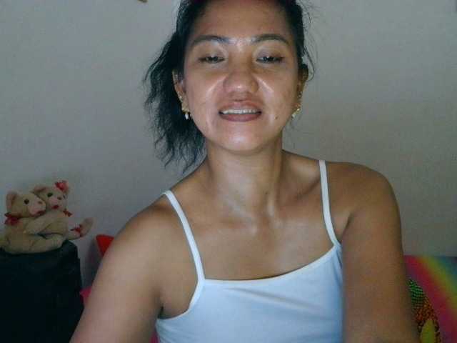 jennahshampoo's BongaCams show and profile