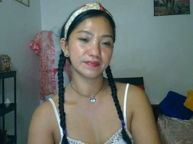 jennahshampoo's BongaCams show and profile