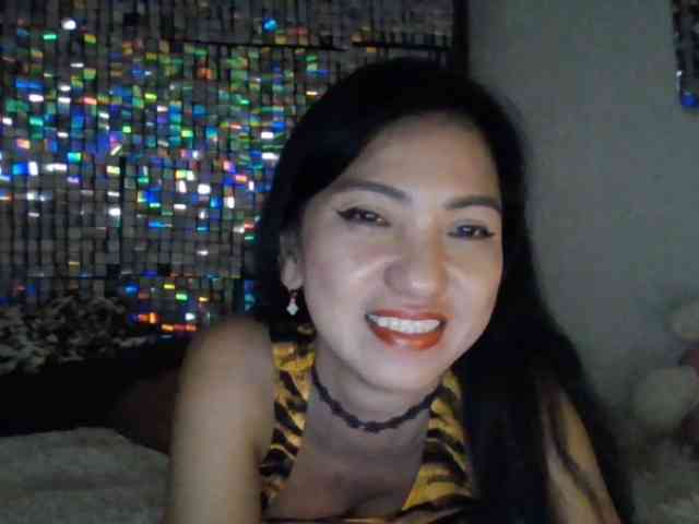 Tina_Jade webcam