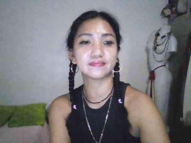 Tina_Jade webcam