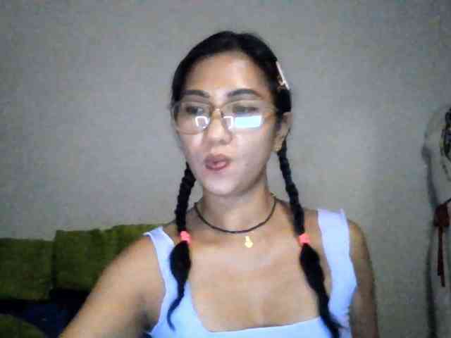 Tina_Jade webcam