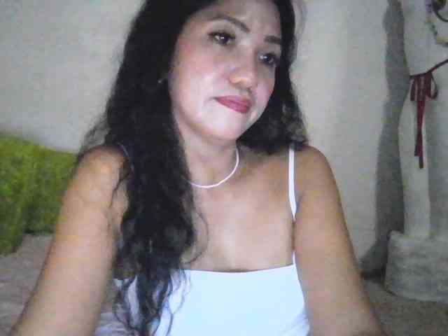Tina_Jade webcam