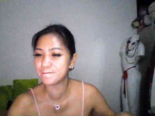 Tina_Jade webcam