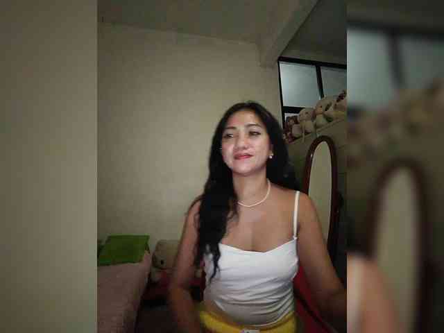 Tina_Jade webcam