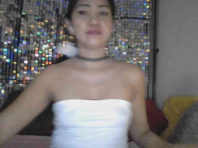 jennahshampoo Live Webcam on BongaCams