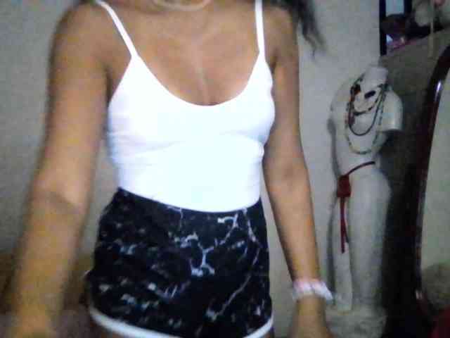 Tina_Jade webcam