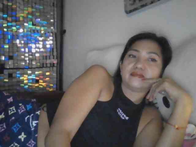 Tina_Jade webcam