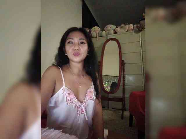 Tina_Jade webcam