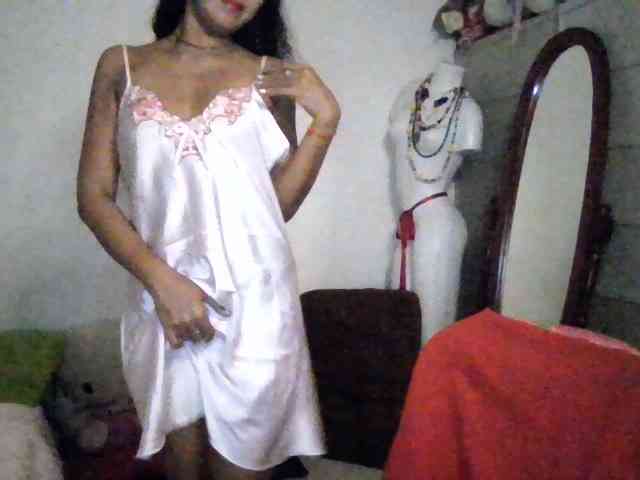 Tina_Jade webcam