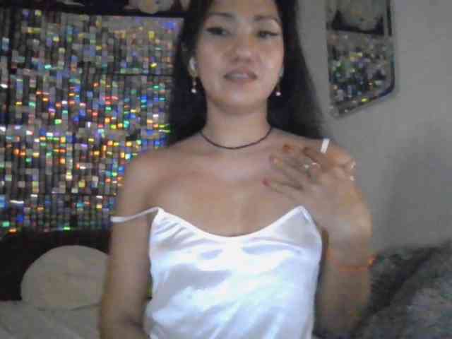 Tina_Jade webcam