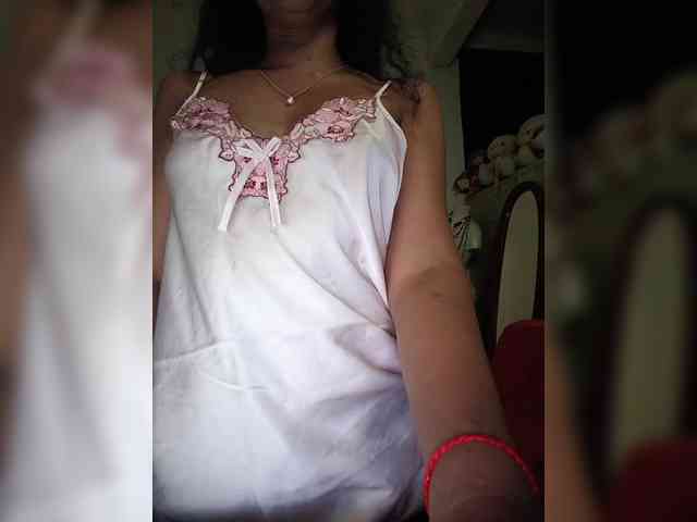 Tina_Jade webcam