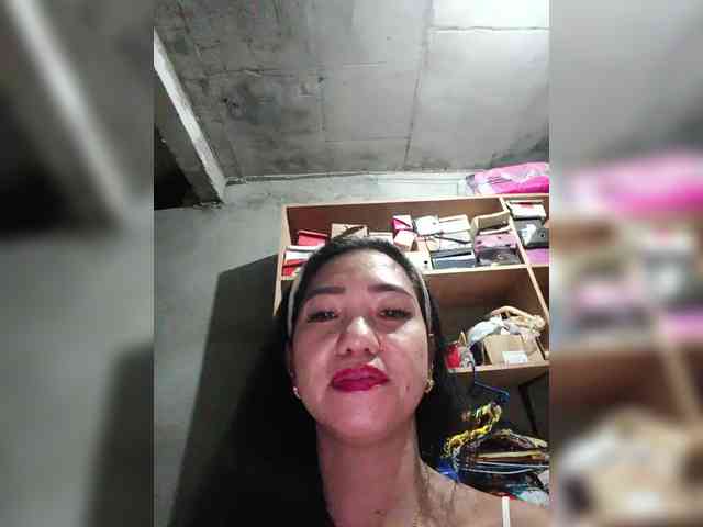 Tina_Jade webcam