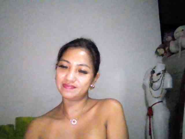 Tina_Jade webcam