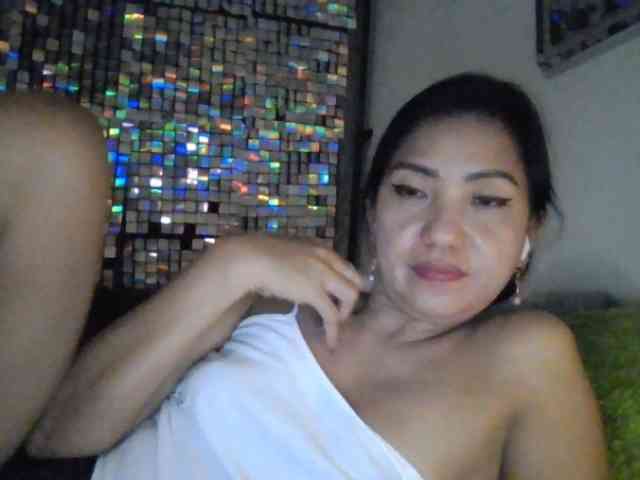 jennahshampoo Live Webcam on BongaCams