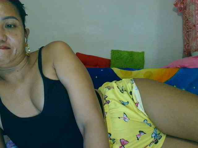 Tina_Jade webcam