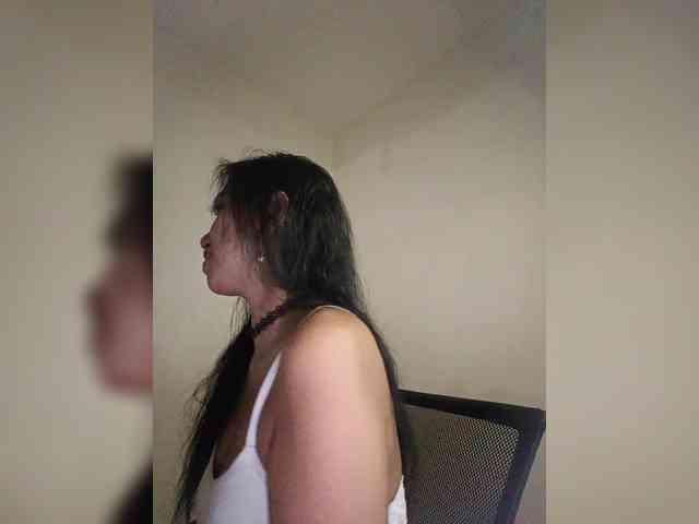 Tina_Jade webcam