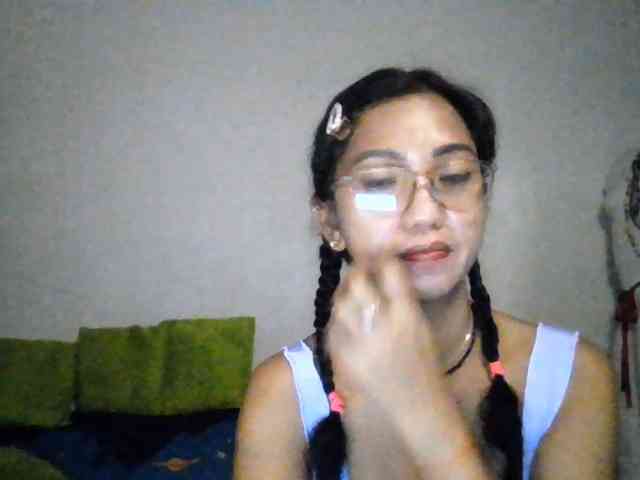 Tina_Jade webcam