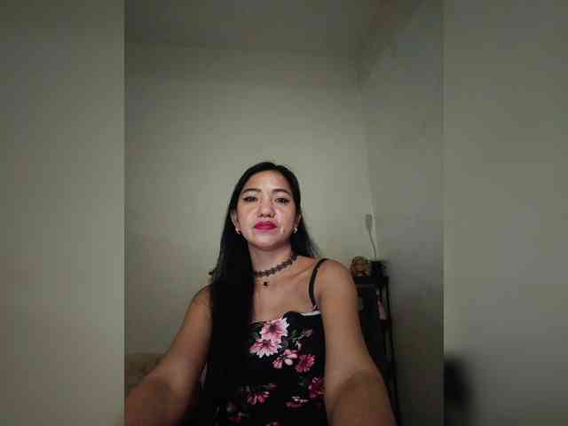Tina_Jade webcam