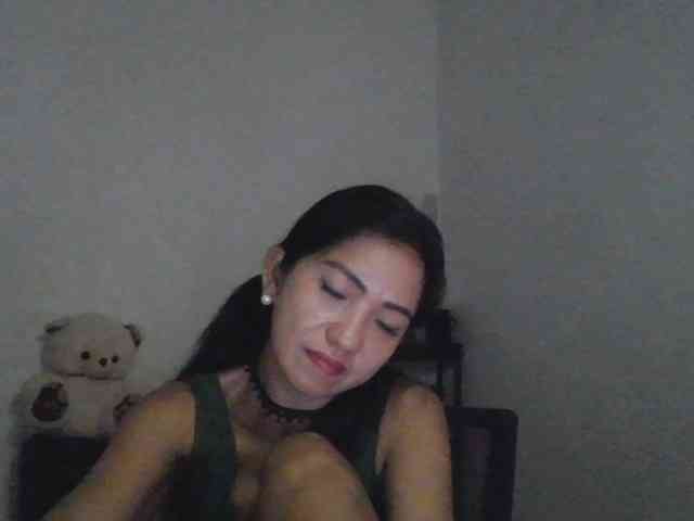 Tina_Jade webcam