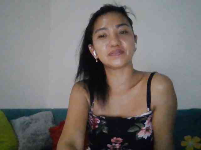 Tina_Jade webcam