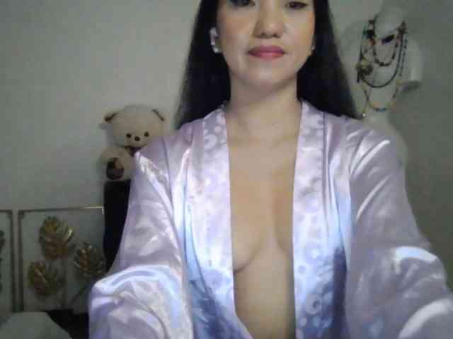 Tina_Jade webcam