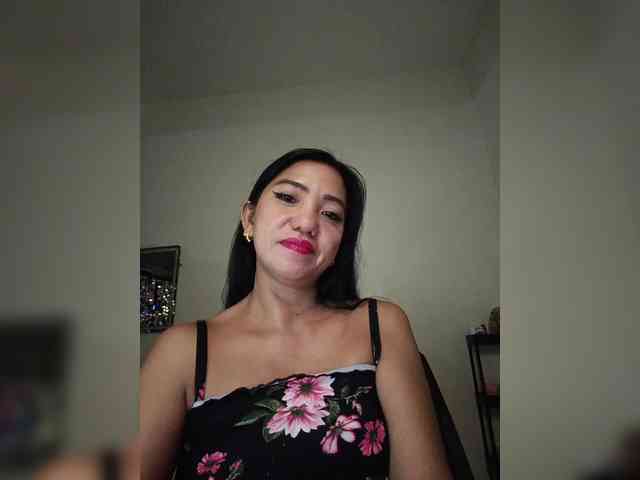 Tina_Jade webcam