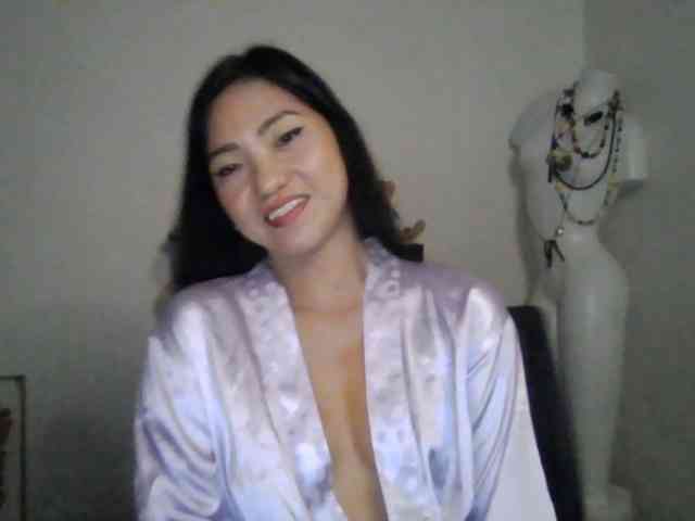 Tina_Jade webcam