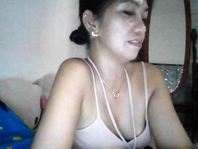 Tina_Jade webcam