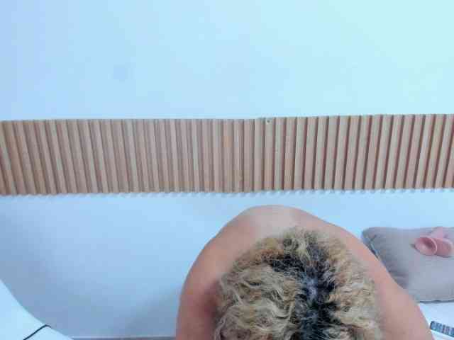 KarolSmith webcam