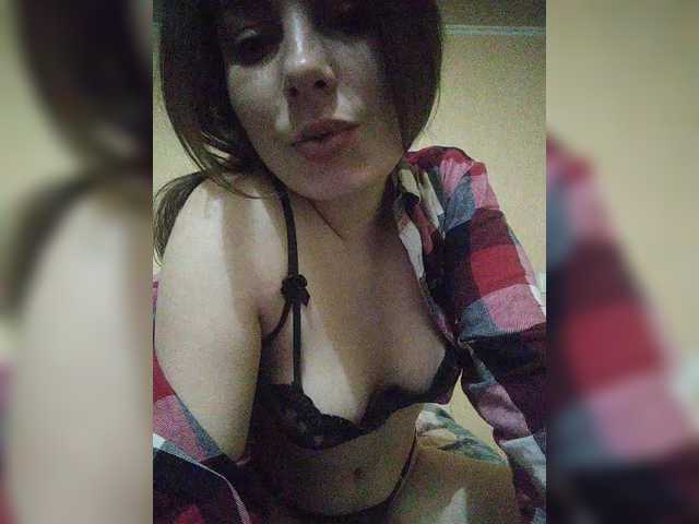 LunaRex's BongaCams show and profile