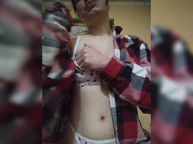 LunaRex's BongaCams show and profile