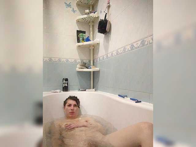 LunaRex's BongaCams show and profile