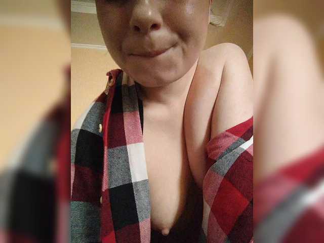 LunaRex's BongaCams show and profile