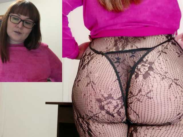 Fox-Lisa's BongaCams show and profile