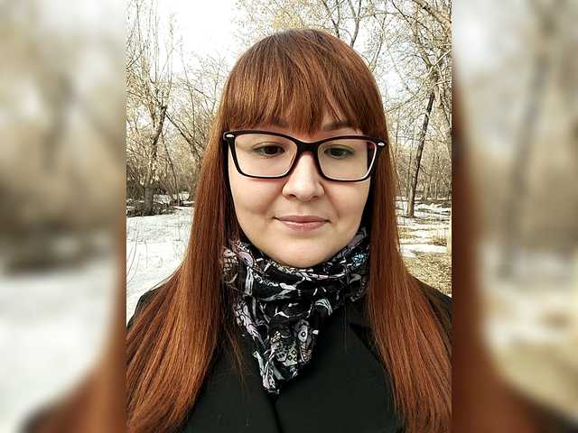 Fox-Lisa's BongaCams show and profile