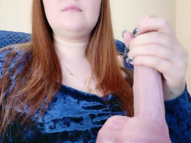 Fox-Lisa's BongaCams show and profile