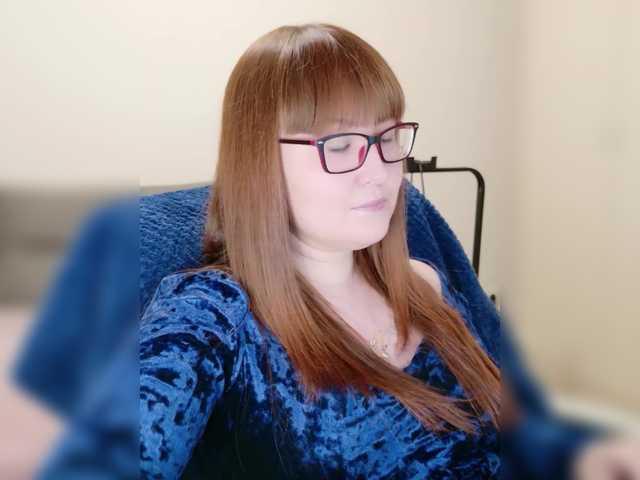 Fox-Lisa's BongaCams profile