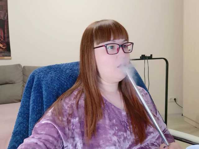 Fox-Lisa's BongaCams show and profile